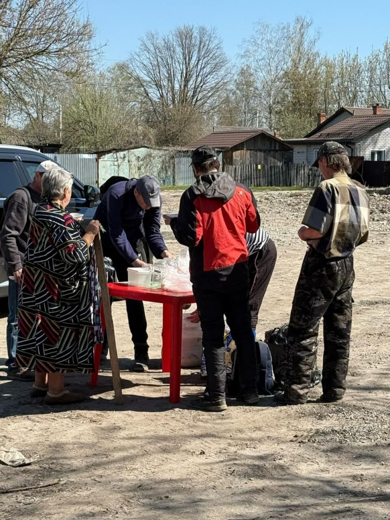 помощь бездомным